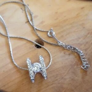 Elegant Silver Necklace with Crystal Pendant